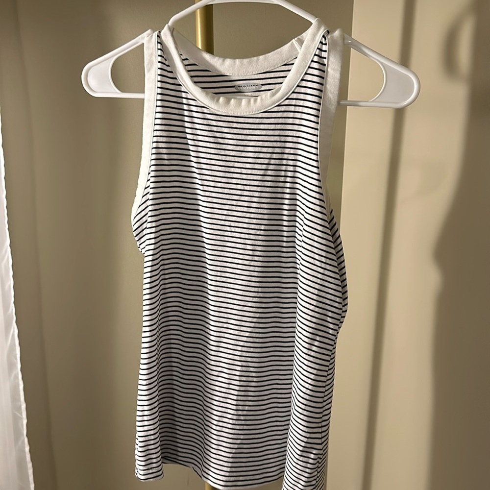 Old Navy white and black stripe tank top. Size S. Never worn.